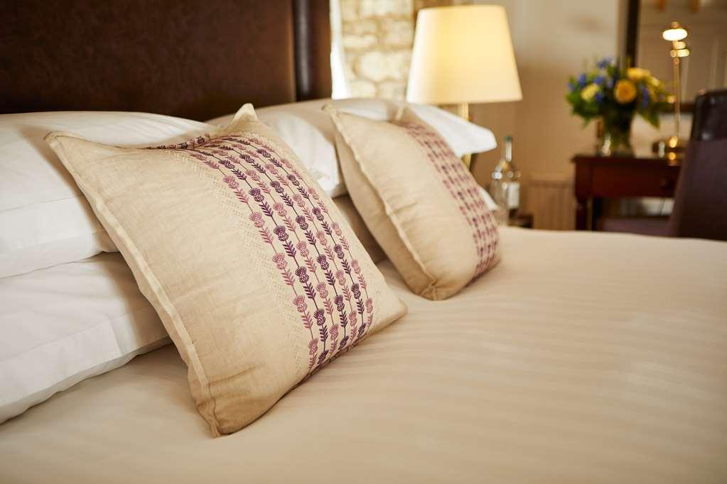 Macdonald Compleat Angler Hotel Marlow  Szoba fotó